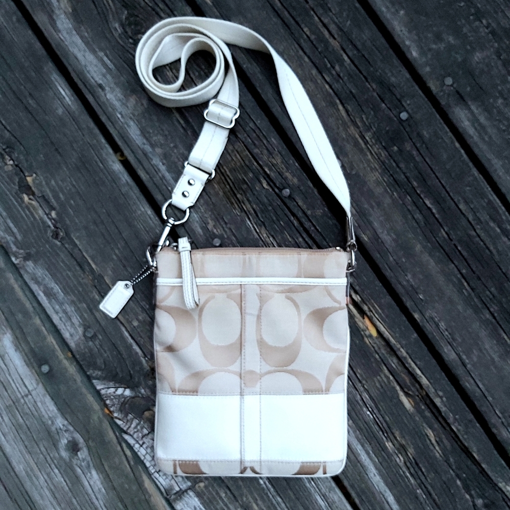 Coach Tan & Cream Messenger Crossbody